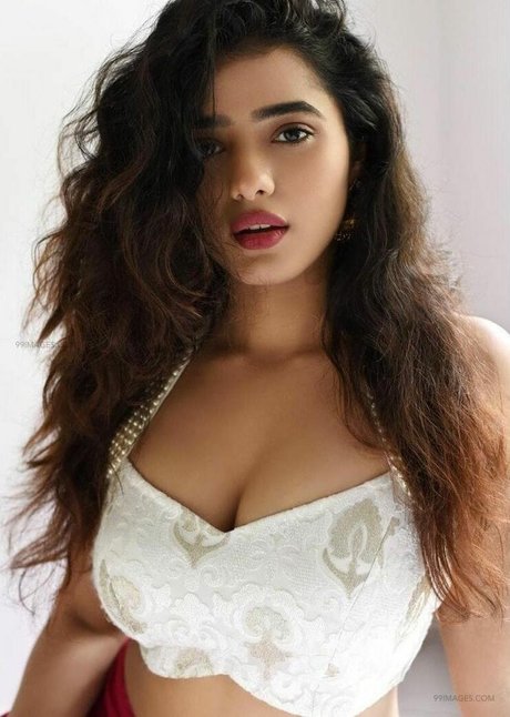 Ketika Sharma pornstar xxx picture