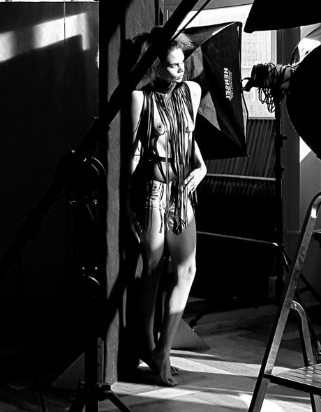 Ksenia Koks art model pics