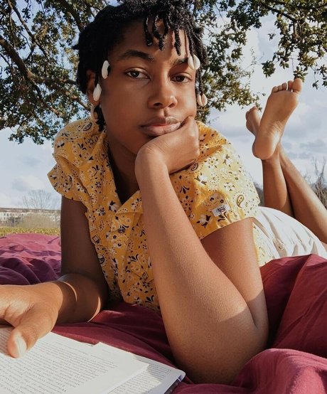 sapiosuccubust xxx model pictures