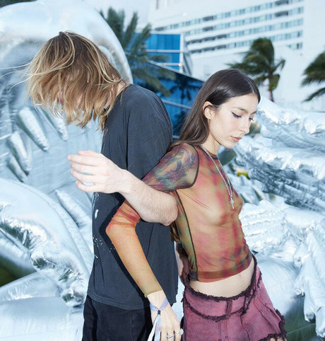 Liz Lee high quality actress img