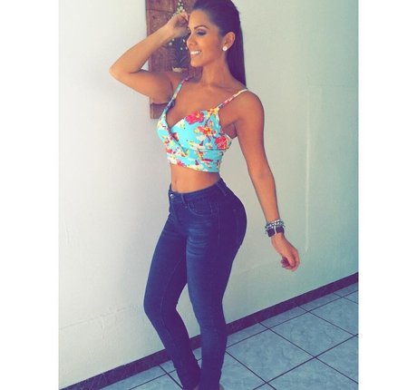 Ana Lucia Vega naked actress img