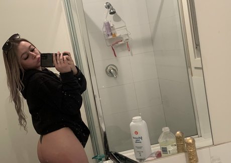 Tenisee Manning star free pictures