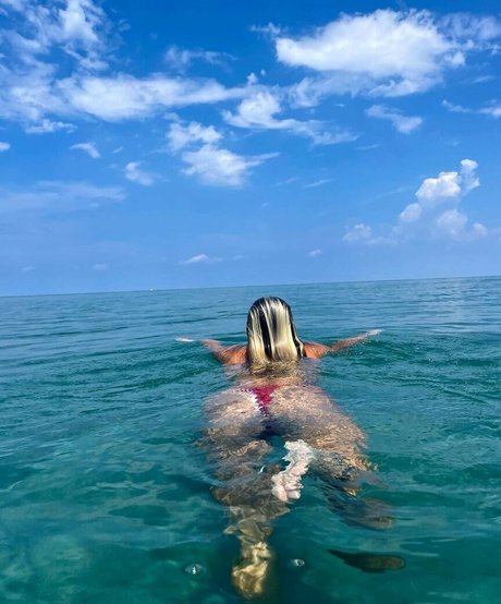 outdoor onlyfans porn images