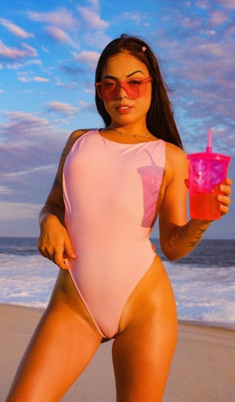 Camila Quintela star naked images