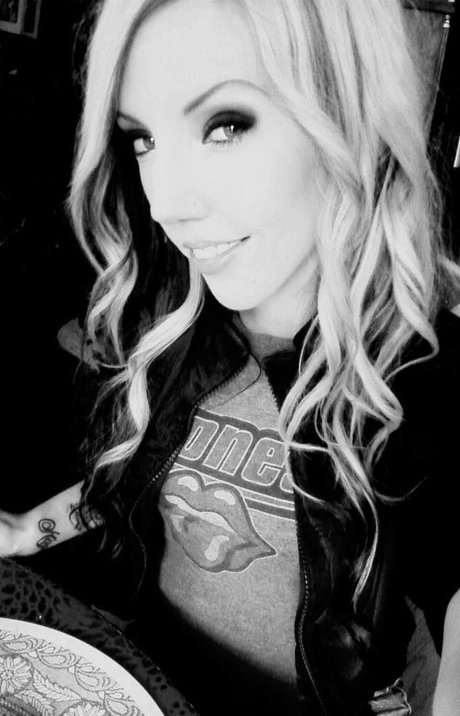 gay teen onlyfans beautiful pic