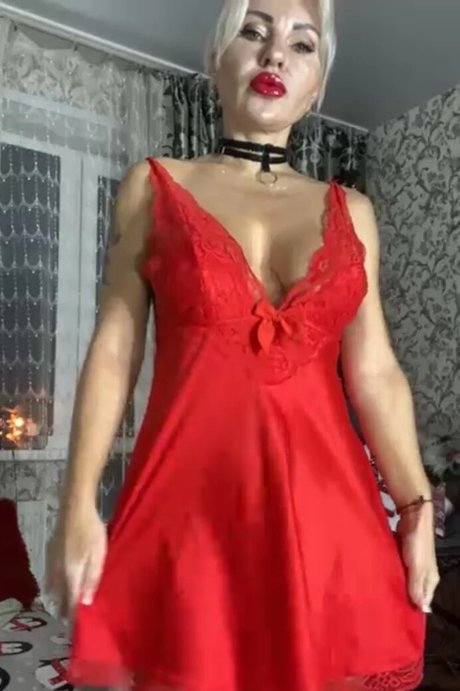 barista onlyfans beautiful photo