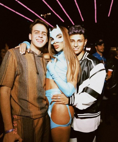 Rafa Uccman star adult images