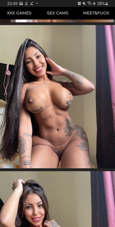 busty mom onlyfans beautiful naked picture