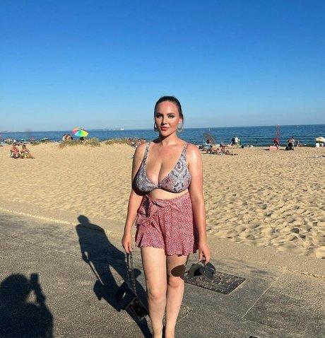 moonbeamlouth pornographic star photos