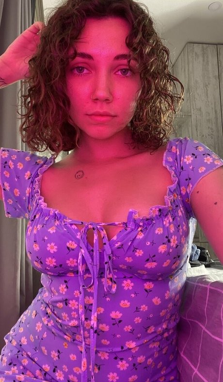 Lerahon star erotic gallery