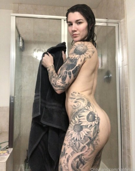 kalifelineplatinum hot model gallery