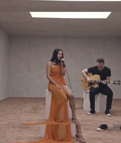 Sinead Harnett naked actress images