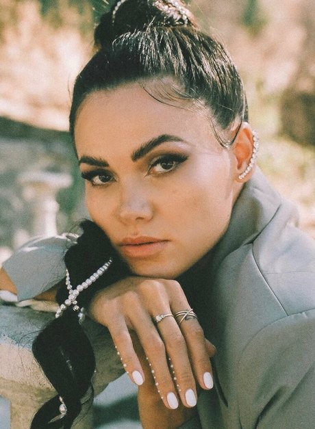 Sinead Harnett model xxx image