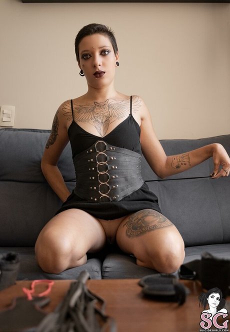 Amanda Novaes high quality actress images