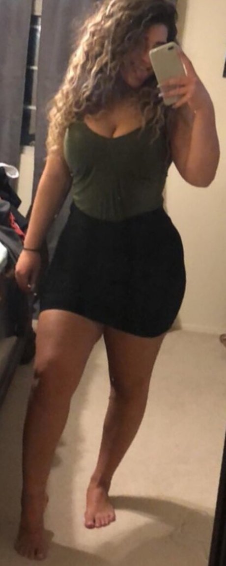 babyyameera best model pic