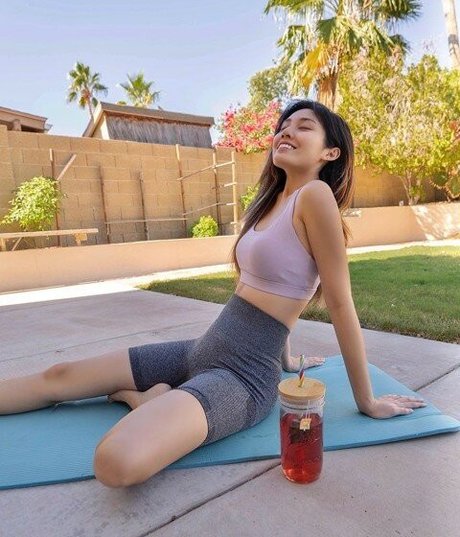 Tangtangjulia xxx actress img