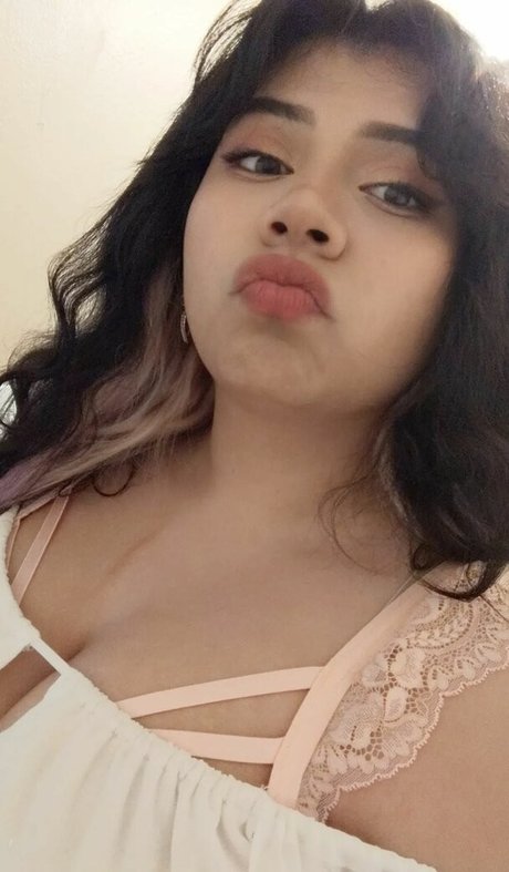 Yeonniebaby adult model photos