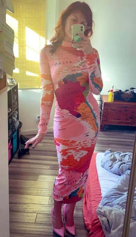 SmokeAndSomno exclusive pornstar photos