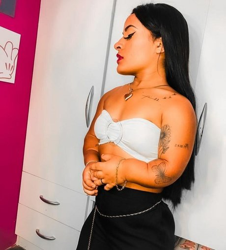 Dayanne Gomes porn actress photo