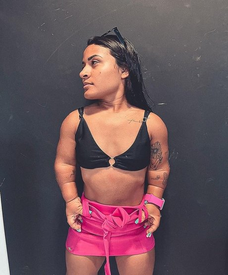 Dayanne Gomes perfect star pic