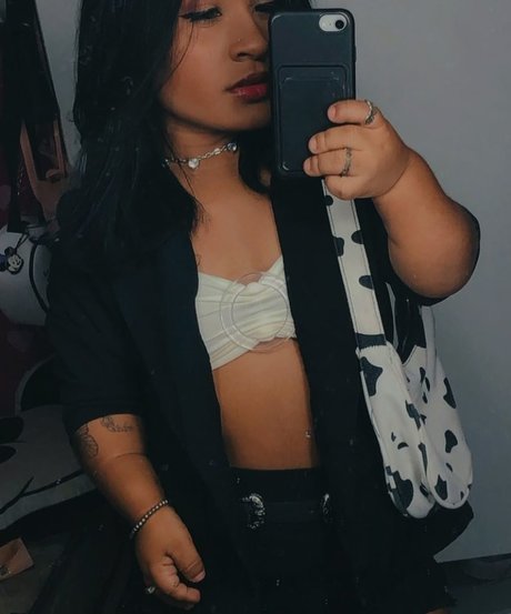 Dayanne Gomes star free pictures