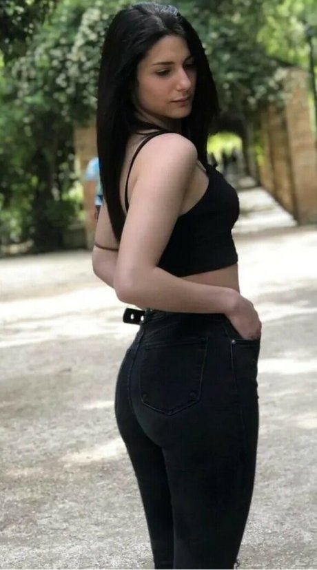 Kwnna kollia pornographic actress images