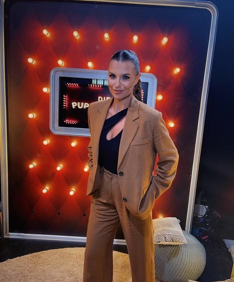 xxx onlyfans nudes img