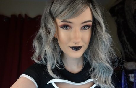 Ashi erotic star img