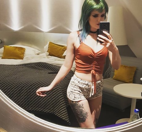 Ashi top model pictures