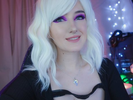 Ashi high quality actress photo