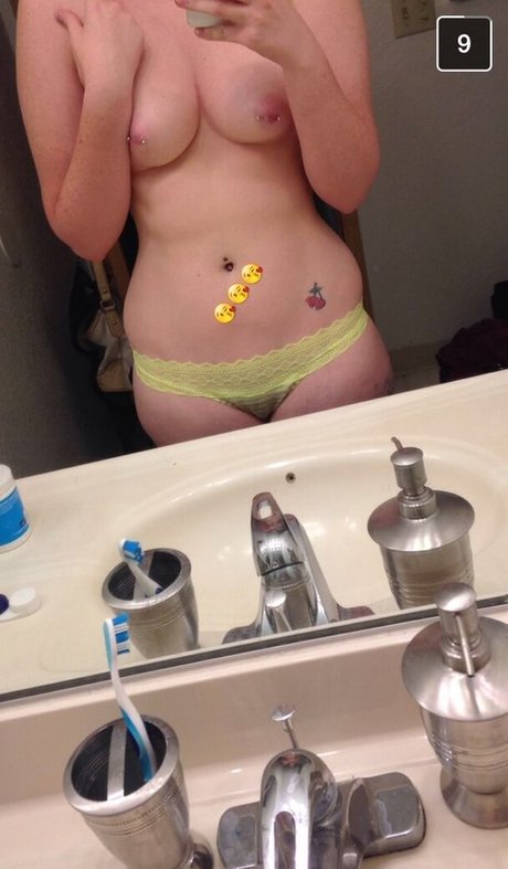 Girlfriends adult model pics