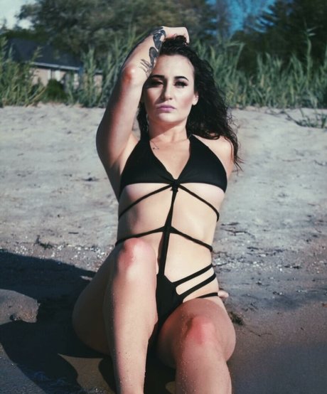 sweetbutsinful exclusive star pic