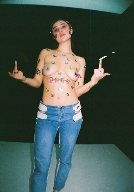 DJ Fuckoff model pretty img