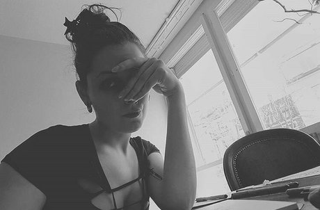 Irina Mirella erotic actress img