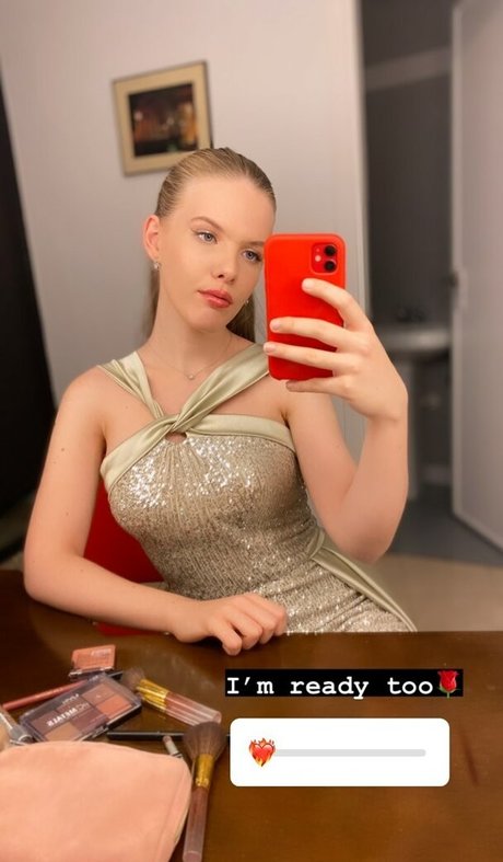 Eva Gevorgyan top star galleries