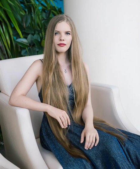 Eva Gevorgyan sexy actress gallery