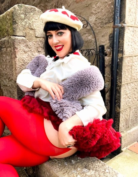 loveitwithlynsey pornstar nice pictures