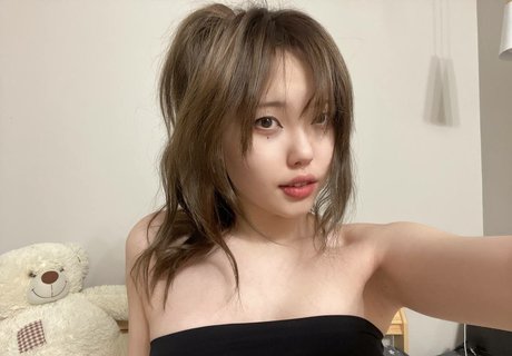 baby jeyy erotic model gallery