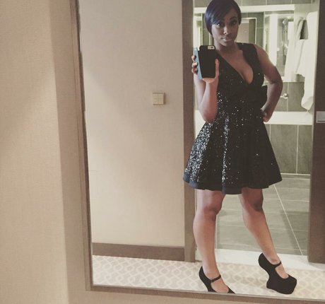 Scarlette Douglas model nudes image