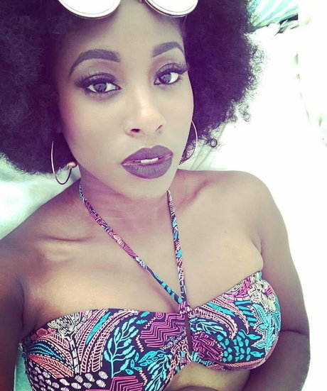 Scarlette Douglas model free galleries