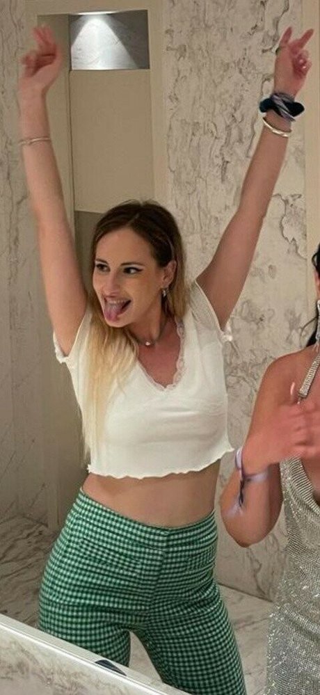 queen of spades onlyfans porno image