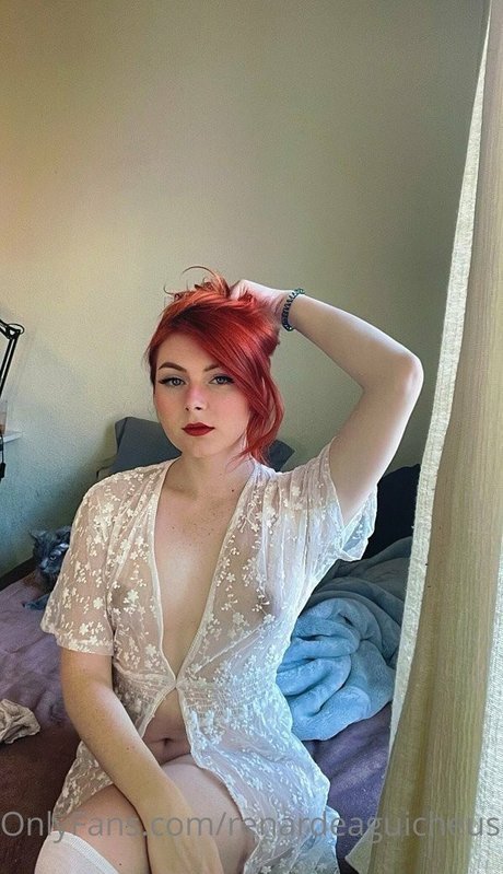 Elena Rose Burri model erotic pictures