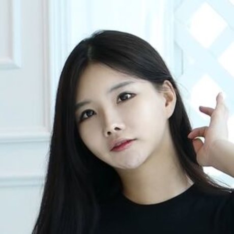 Pocket Girls model perfect photos