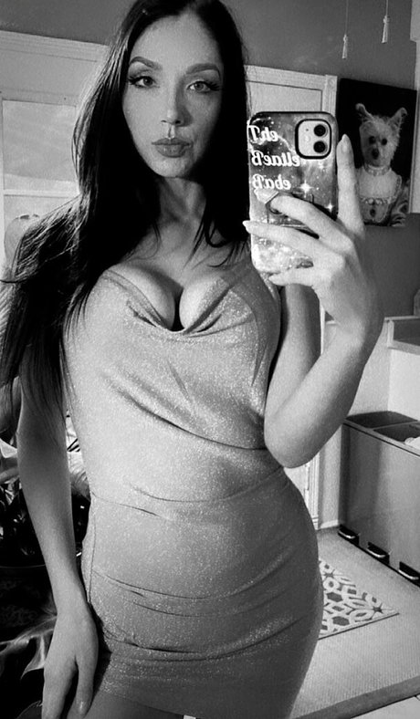 TheBeatleBabe hd star pictures