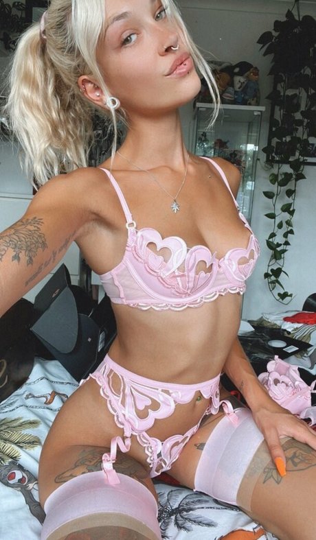 mature latina onlyfans top photo