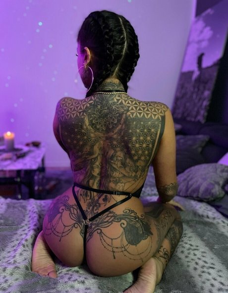 Ginariiaaa free actress pictures