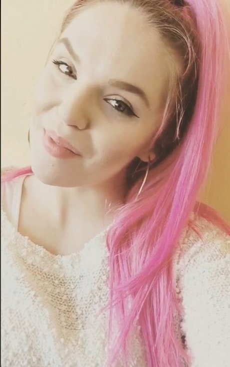 Ginariiaaa porn star picture