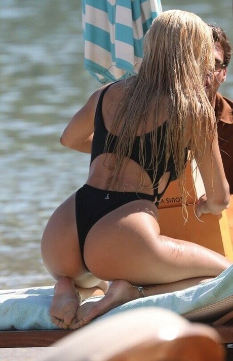 Ioanna Touni pornstar hd pics