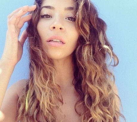 Natalia Jorquera star sexy photos