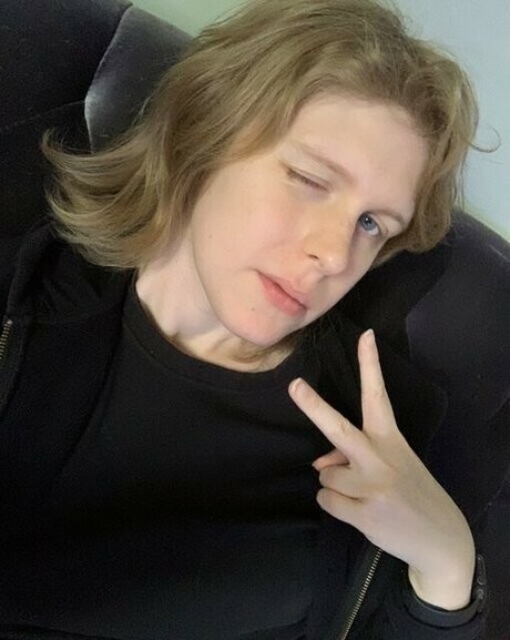 Acvalens pornstar photos